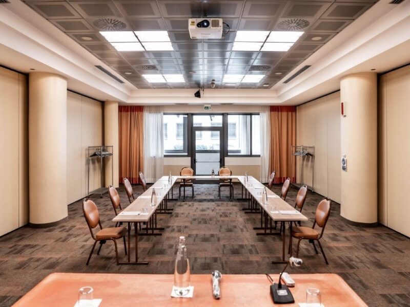 Grand Hotel Mediterraneo - Centro congressi a Firenze sul Lungarno 13