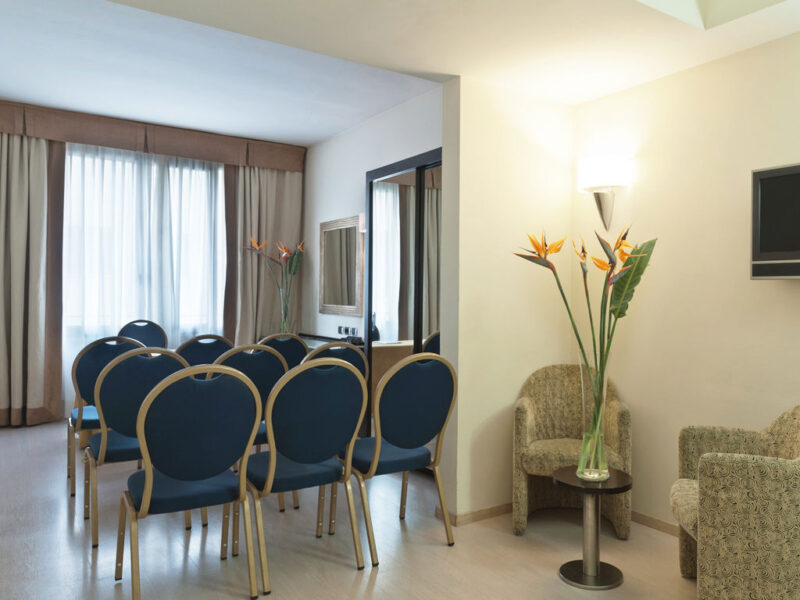 Grand Hotel Mediterraneo - Centro congressi a Firenze sul Lungarno 11