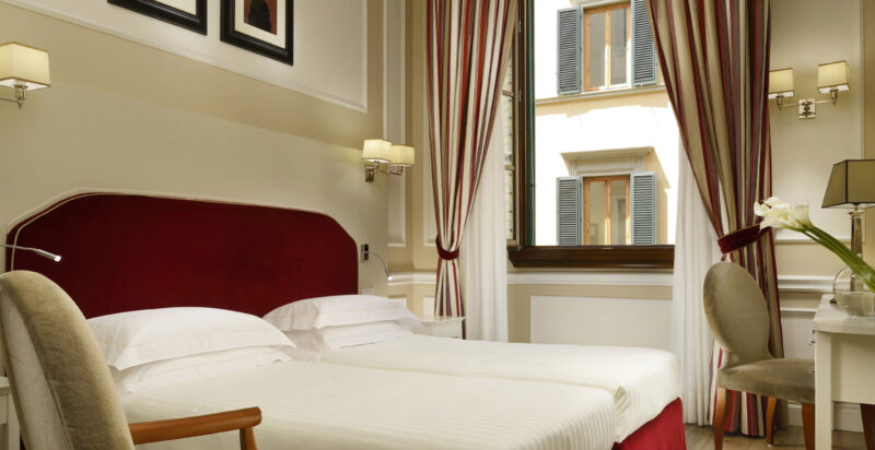 Hotel Calzaiuoli - dati societari 4