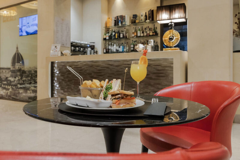 Lounge Bar